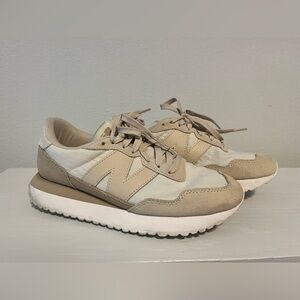 New Balance 237s (Sandstone/Turtle Dove)